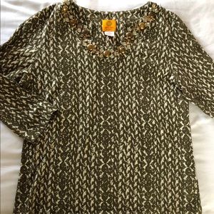 Ruby Rd. Quarter sleeve decorative shirt. Petite